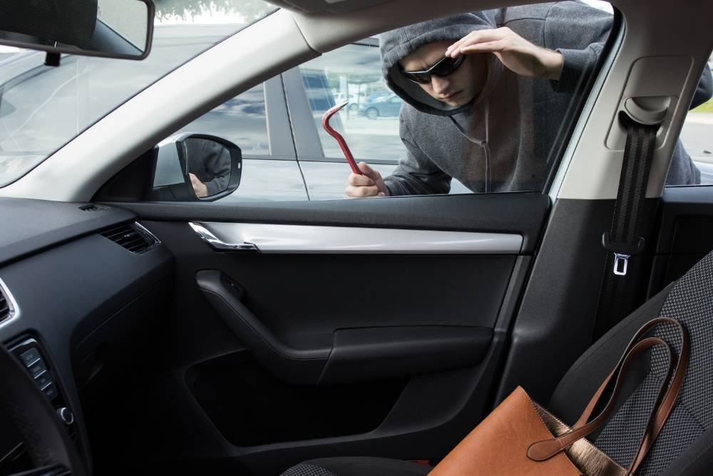 3-steps-to-protect-your-car-from-potential-break-ins